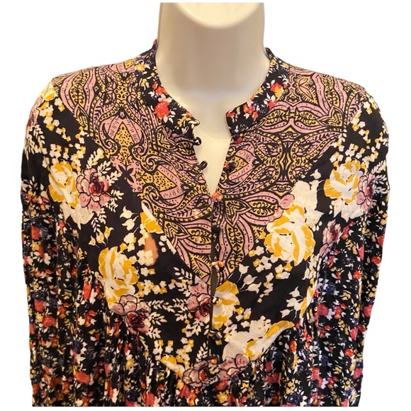 Free People Wildflower Fields Henley Top - Picture 5 of 9